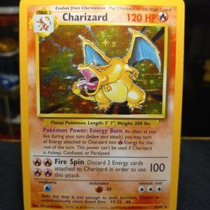 Charizard 4/102 Base Set Unlimited Holo Rare Pokémon TCG Card - ENGLISH LP-MP